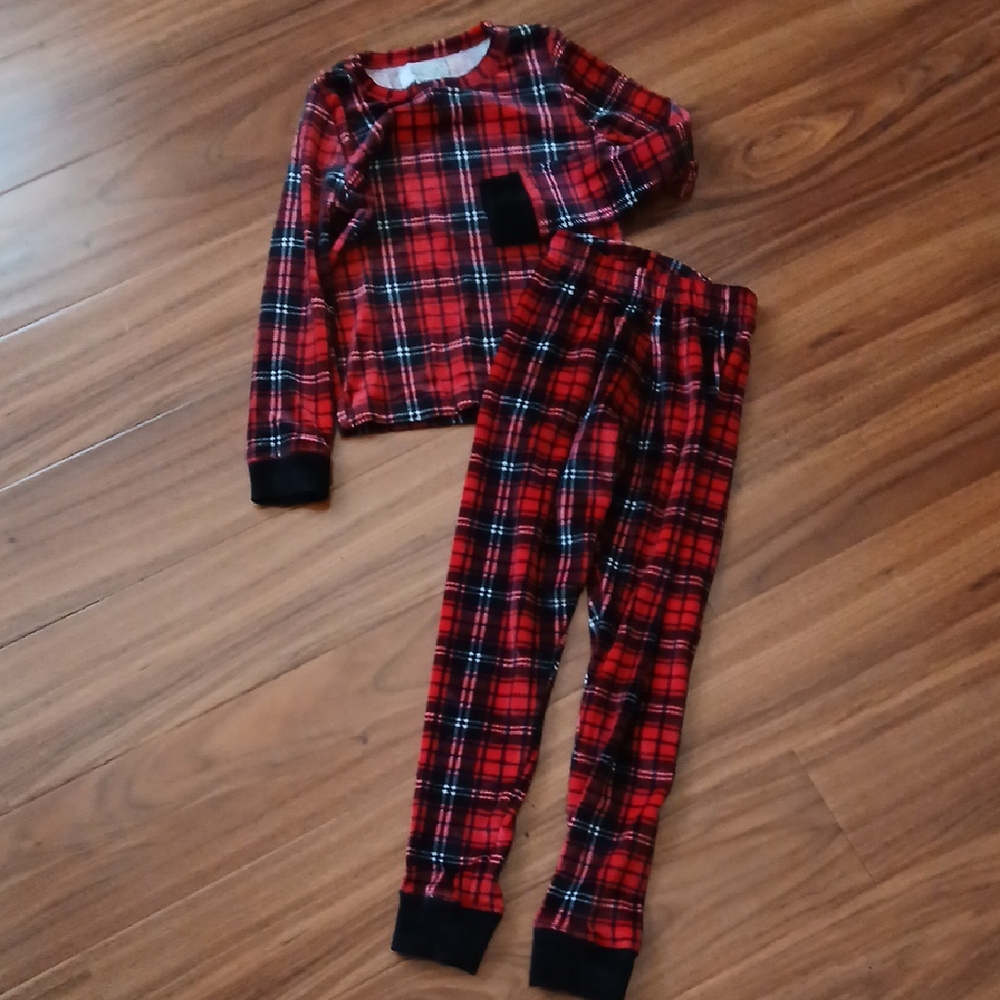 Plaid Velvet Pajama Set For Girl Size 6